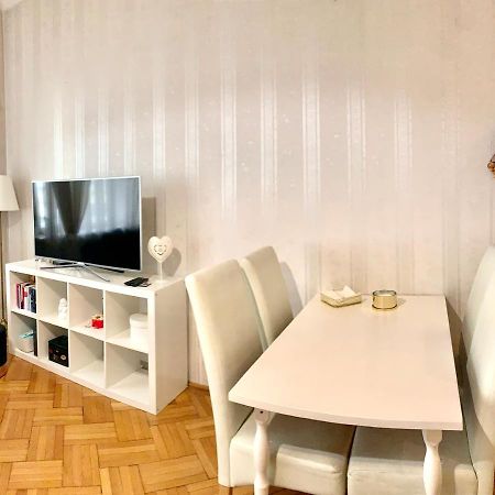 Basilica Rose Apartment บูดาเปสต์ ภายนอก รูปภาพ